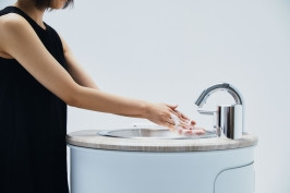 WOSH portable handwashing stand