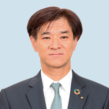Outside Audit & Supervisory Board Member Hitoshi Kuwayama