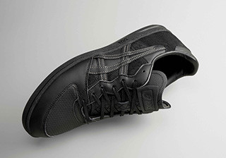 Remnants are combined in a patchwork and used in the shoe uppers
